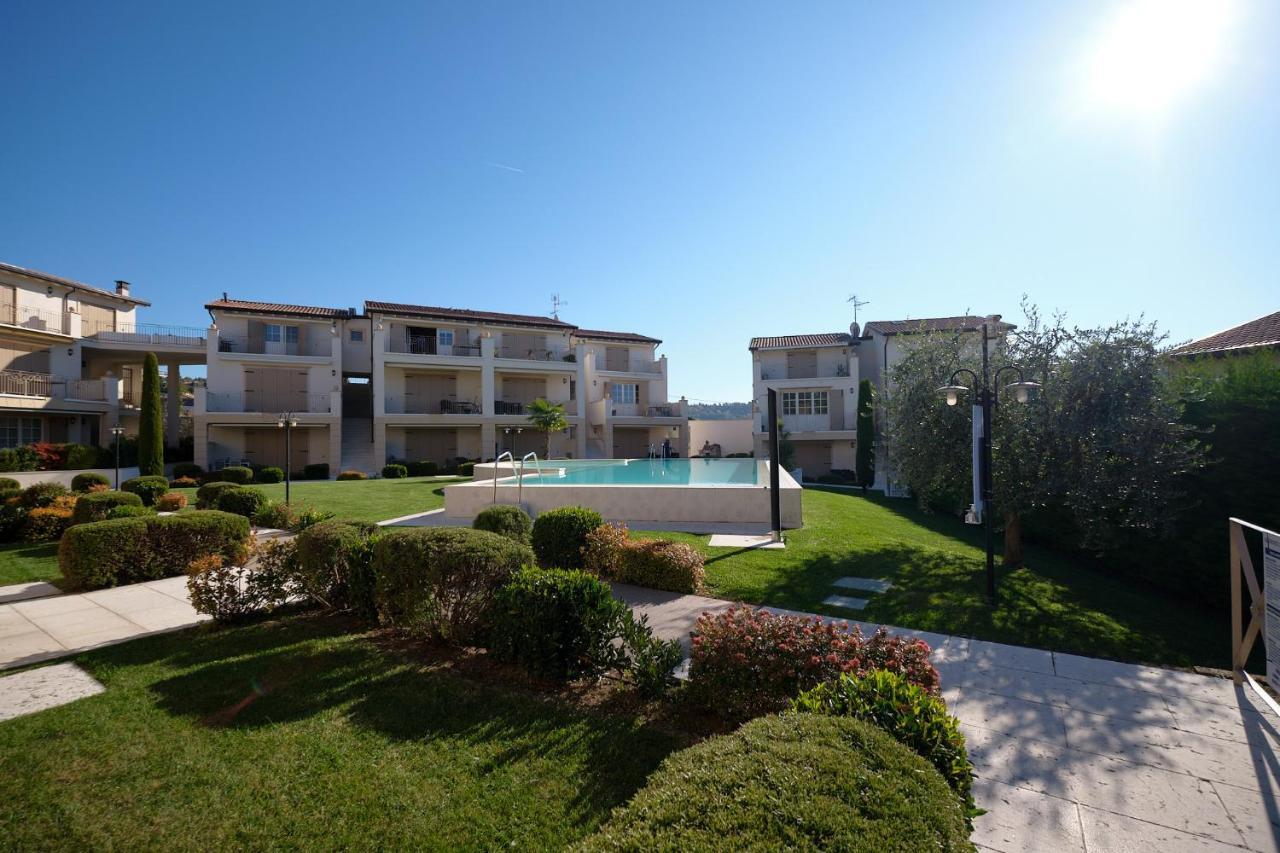 Apartmentsgarda - Corte Dei Molini Exterior photo